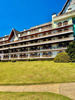 Apartamento no Quatre Saisons com Café da Manhã